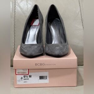 BCBGeneration Smoke Gray Heels